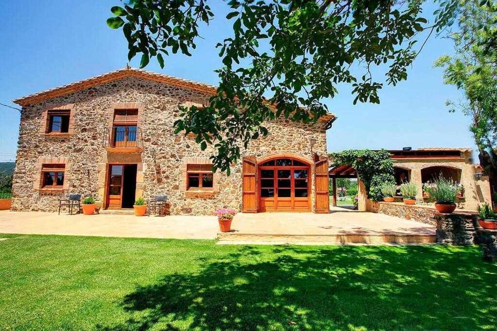 Mas Dels Avis Tipica Masia Catalana Vall-Llobrega Eksteriør billede